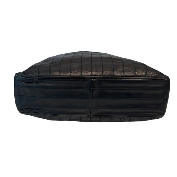 Rare Chanel CC Tassel Camera Bag With Bijoux Gold Plated Strap - Picture 4 of 13